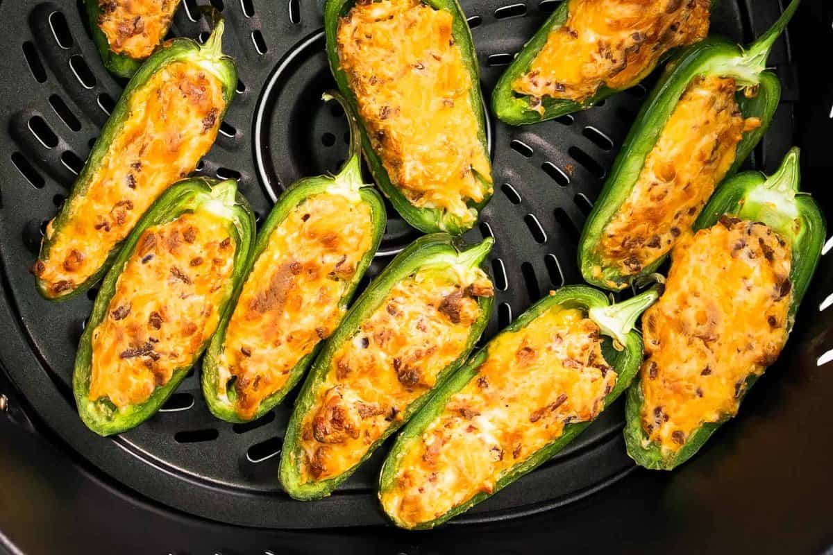 jalapeno poppers in an air fryer